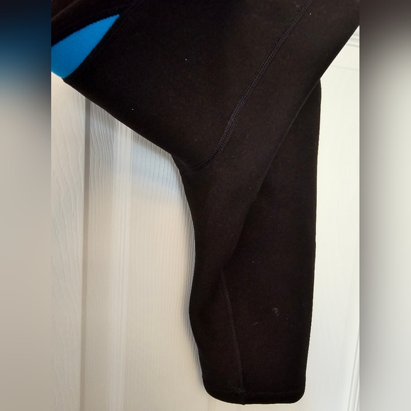 Fluid Shorty Wetsuit Junior sz 8 - Picture 5 of 9